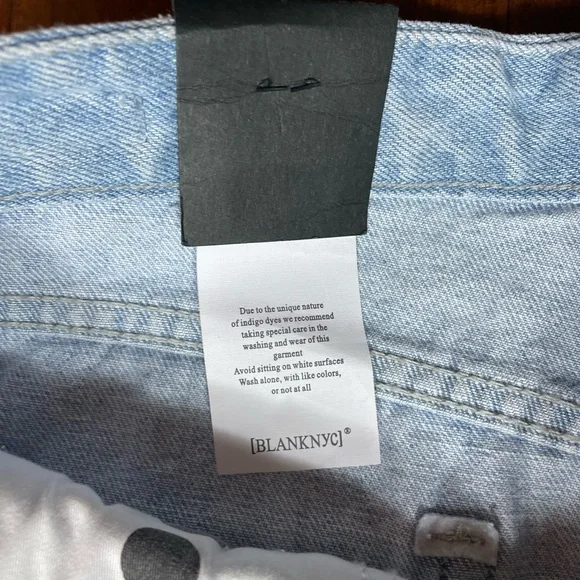 NWT Blank NYC “The Barrow” High Rise Destructed Denim Shorts (K ) - Picture 11 of 14